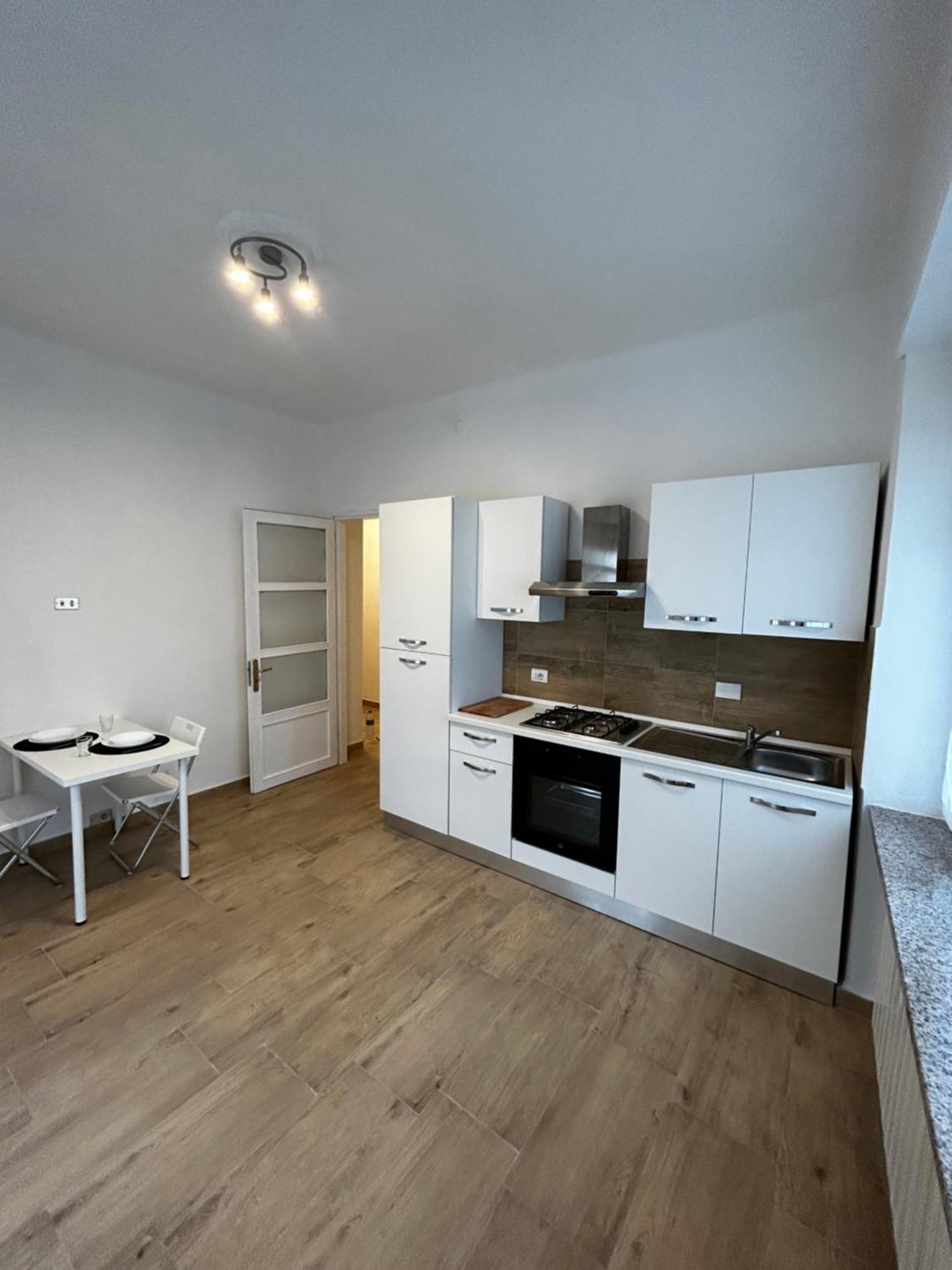 Apartment Bilocale Monastir Turin